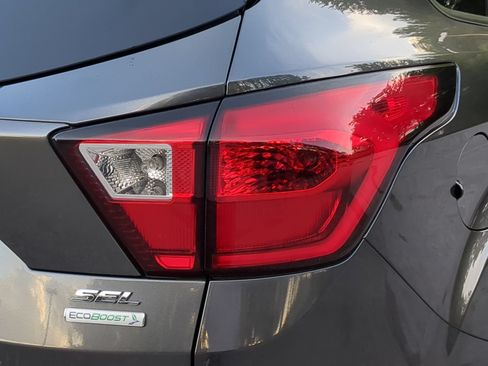Used 2019 Ford Escape SEL FWD image 45