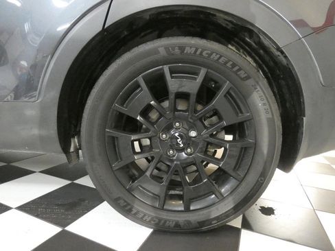 Used 2022 Kia Telluride SX image 8