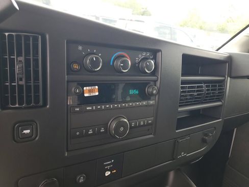 New 2026 GMC Savana 2500 Extended RWD image 22