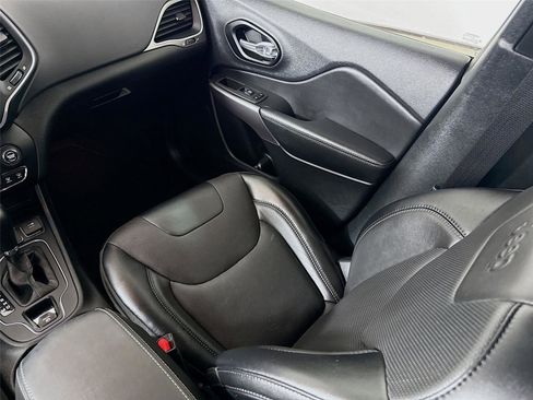 Used 2022 Jeep Cherokee Latitude Lux image 30