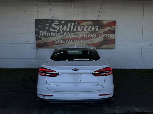 Used 2019 Ford Fusion SE image 6