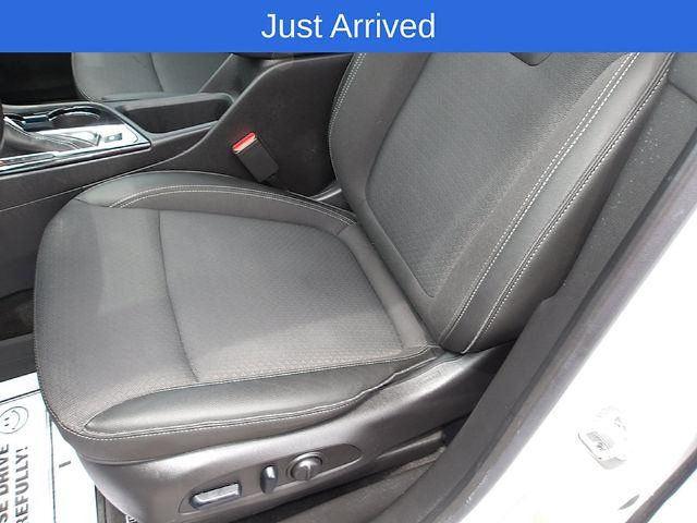 Used 2024 Buick Encore GX Preferred w/ Comfort Package AWD/4WD image 14