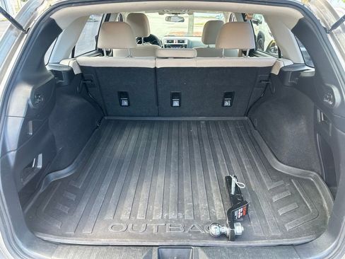 Used 2019 Subaru Outback 2.5i image 7