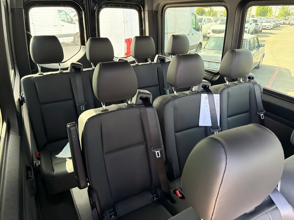 New 2026 Mercedes-Benz Sprinter 2500 image 18