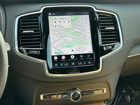 Certified 2023 Volvo XC90 B6 Ultimate w/ Protection Package AWD/4WD image 24