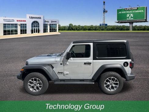 Used 2024 Jeep Wrangler Sport S image 6