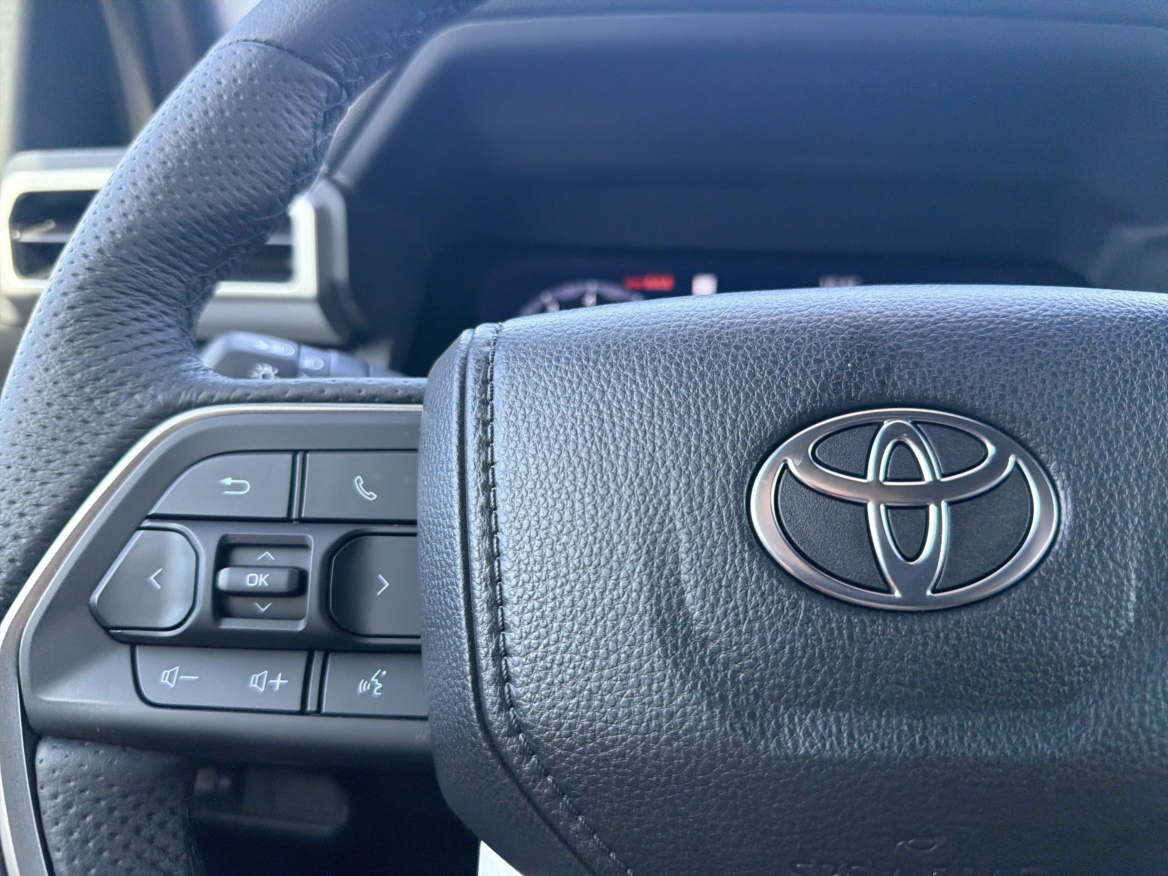 Certified 2026 Toyota Tacoma TRD Sport AWD/4WD image 11