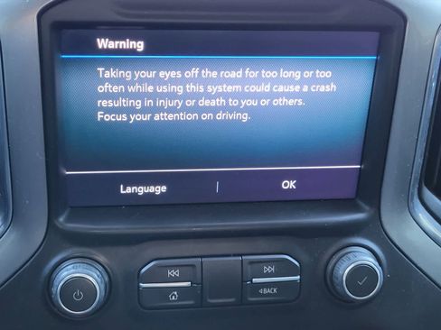 Used 2019 Chevrolet Silverado 1500 LT Trail Boss AWD/4WD image 21