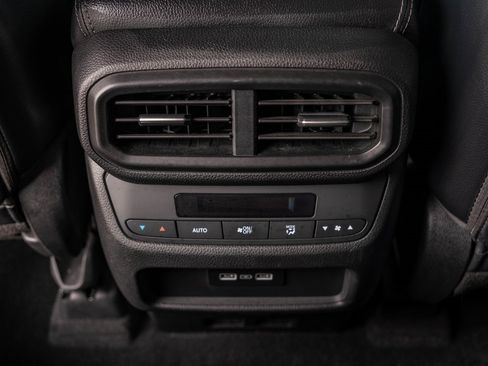 Used 2023 Honda Pilot EX-L image 17