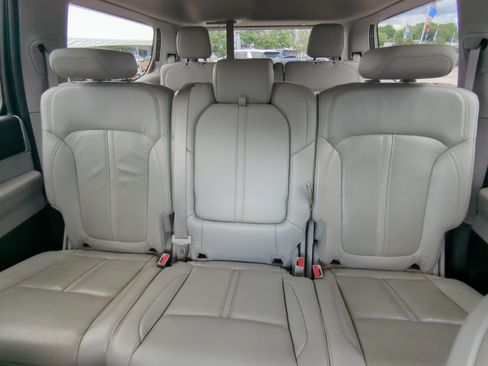 Used 2022 Jeep Wagoneer Series I AWD/4WD image 18