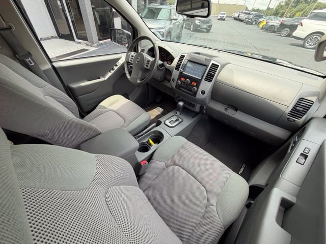Used 2021 Nissan Frontier SV AWD/4WD image 4