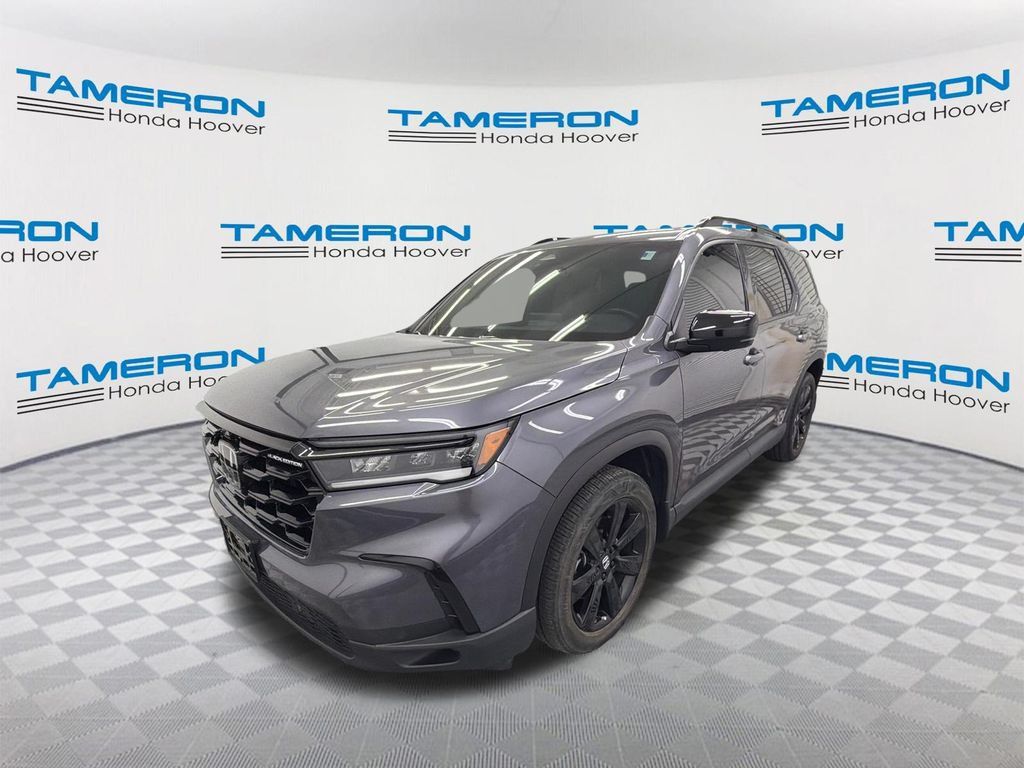 Used 2025 Honda Pilot Black Edition image 1