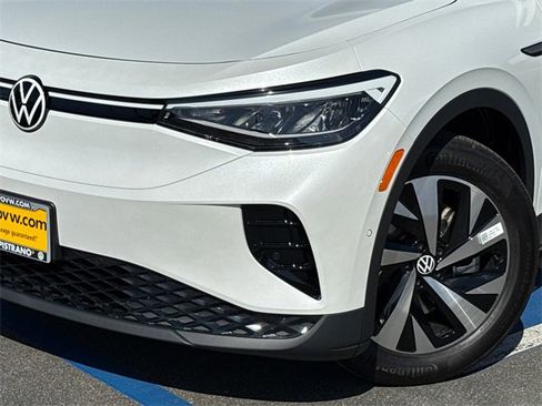 New 2025 Volkswagen ID.4 Pro image 8