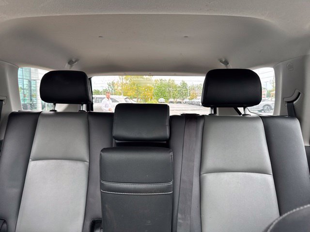 Used 2023 Toyota 4Runner SR5 Premium w/ Moonroof Package RWD image 10
