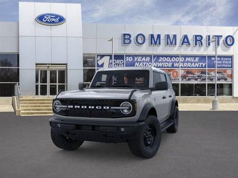 New 2026 Ford Bronco Outer Banks AWD/4WD image 2