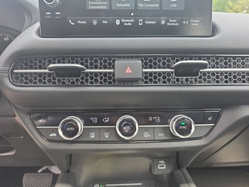 Used 2024 Honda HR-V EX-L image 17