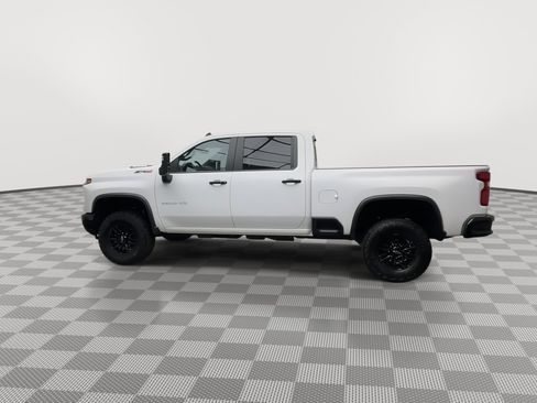 Certified 2024 Chevrolet Silverado 2500 ZR2 w/ Technology Package image 45