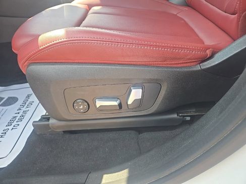 Used 2022 BMW X3 xDrive30i AWD/4WD image 10