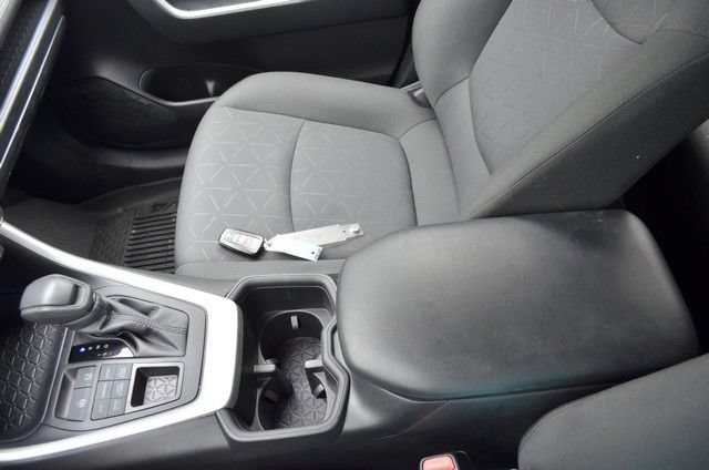 Used 2024 Toyota RAV4 XLE w/ Convenience Package AWD/4WD image 25