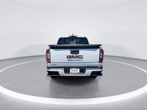 Used 2022 GMC Canyon Denali AWD/4WD image 7