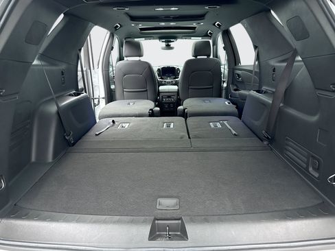 Used 2023 Chevrolet Traverse Premier AWD/4WD image 26