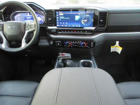 Certified 2025 Chevrolet Silverado 1500 LT Trail Boss w/ LT Trail Boss Premium Package AWD/4WD image 20