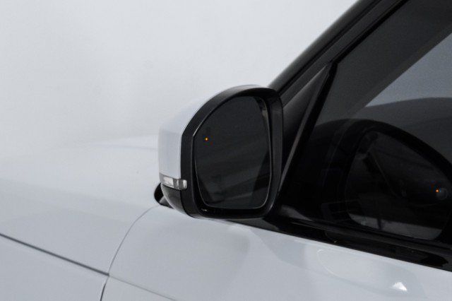 Used 2020 Land Rover Range Rover AWD/4WD image 42