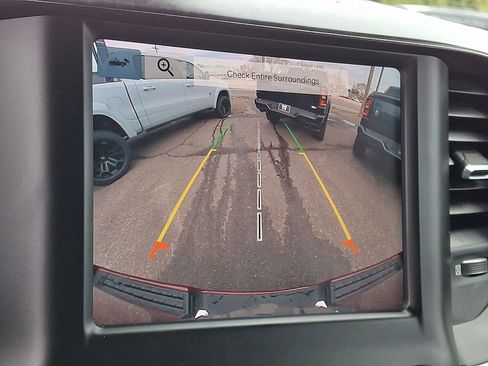 Used 2022 RAM 1500 Big Horn AWD/4WD image 25