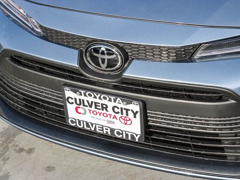 New 2026 Toyota Corolla LE FWD image 6