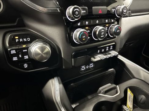 Used 2022 RAM 1500 Laramie w/ Sport Appearance Package AWD/4WD image 20