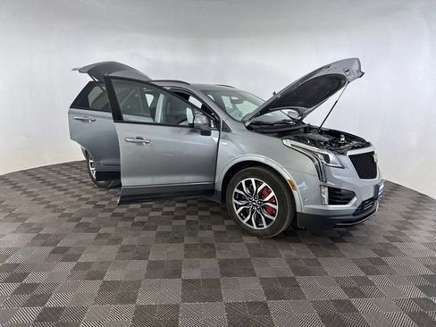Used 2025 Cadillac XT5 Sportv w/ Technology Package AWD/4WD image 16