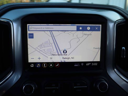 Used 2019 Chevrolet Silverado 1500 LTZ w/ LTZ Plus Package image 23