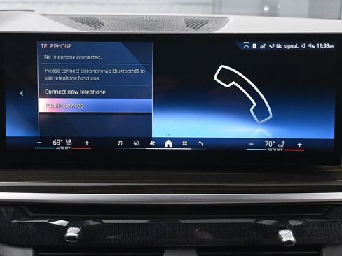 Used 2024 BMW X5 xDrive40i w/ M Sport Package AWD/4WD image 36