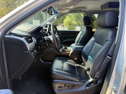 Used 2015 Chevrolet Tahoe LT RWD image 10