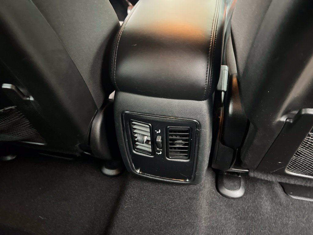 Used 2019 Dodge Durango SXT AWD/4WD image 19