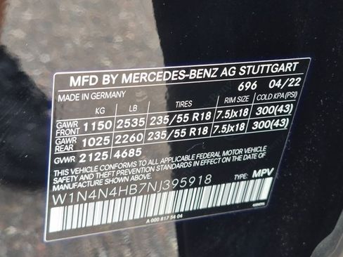 Used 2022 Mercedes-Benz GLA 250 4MATIC image 23