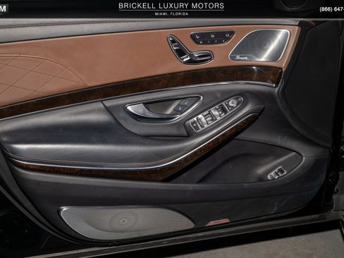 Used 2019 Mercedes-Benz Maybach S 560 4MATIC image 16