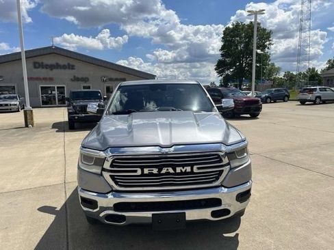Used 2021 RAM 1500 Laramie AWD/4WD image 2