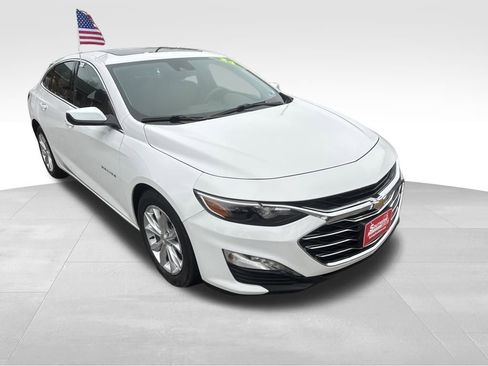 Used 2024 Chevrolet Malibu LT image 32