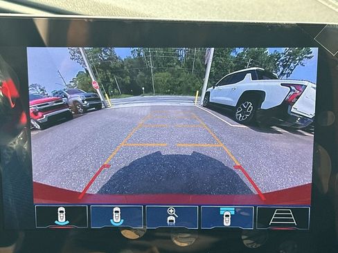 Used 2025 Chevrolet Corvette Z06 RWD image 25