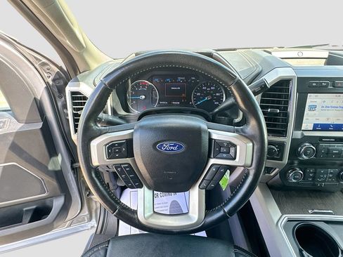 Used 2020 Ford F350 Lariat w/ FX4 Off-Road Package AWD/4WD image 12