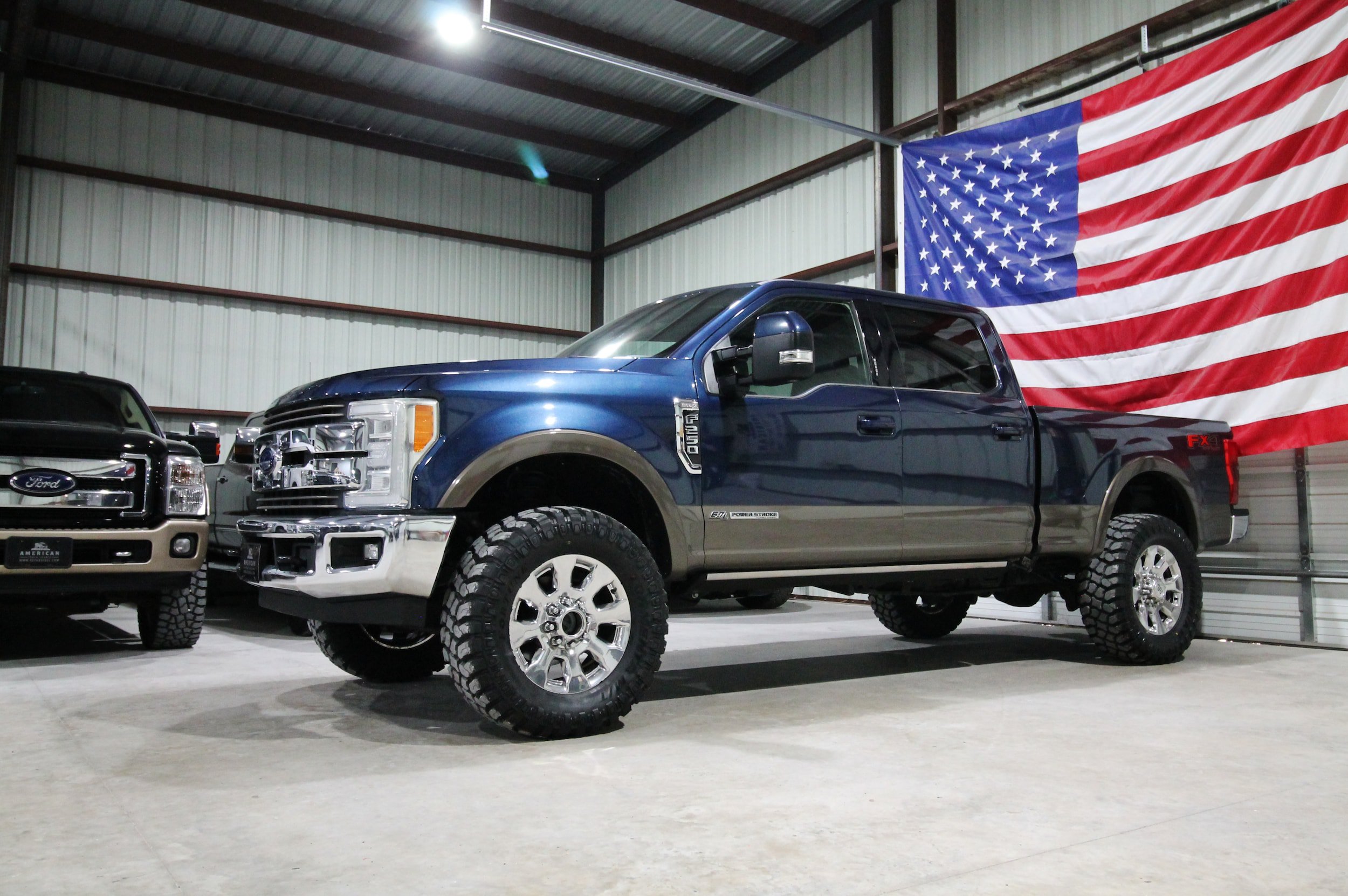 Used 2017 Ford F250 King Ranch w/ King Ranch Ultimate Package AWD/4WD image 1