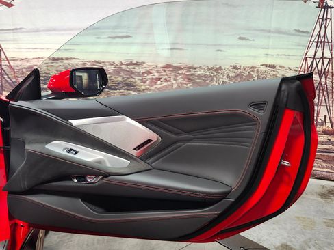 Used 2023 Chevrolet Corvette Z06 w/ Z07 Performance Package image 29