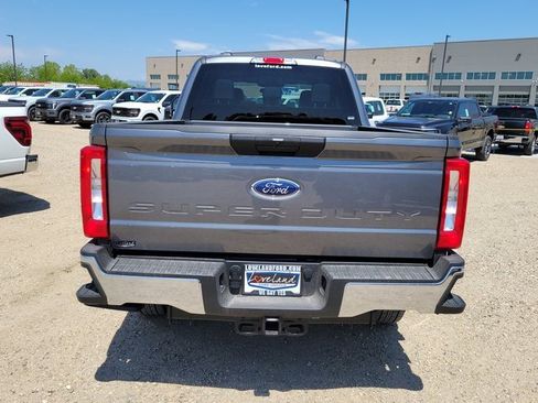 New 2025 Ford F350 XLT image 10