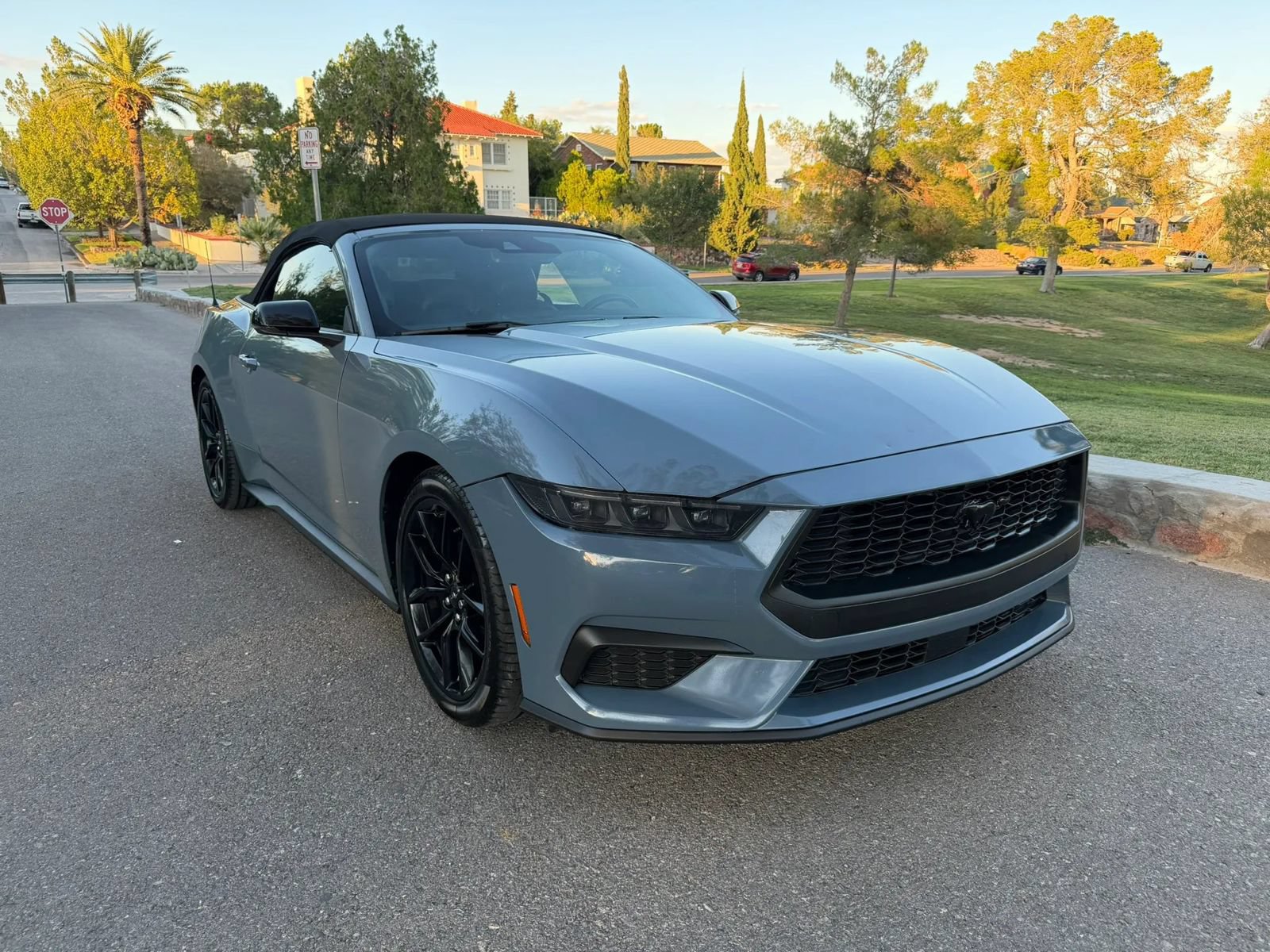 Used 2024 Ford Mustang Premium RWD image 25