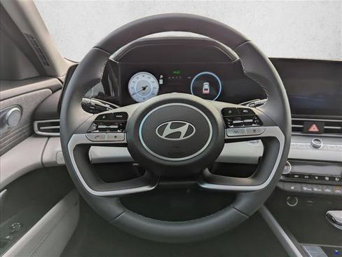 New 2026 Hyundai Elantra Limited image 15