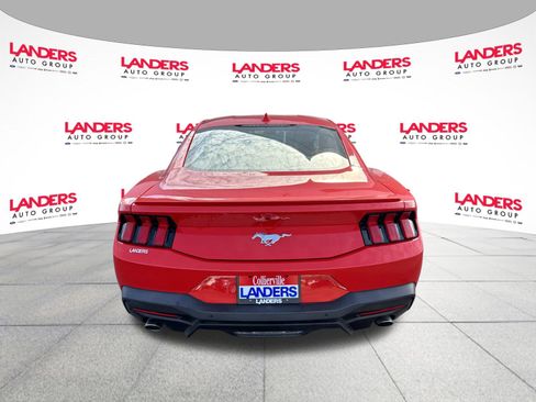 Used 2024 Ford Mustang Premium image 4