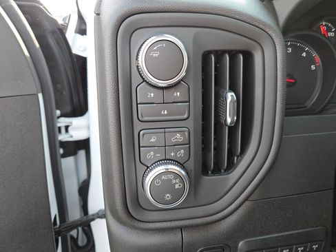 New 2026 GMC Sierra 3500 Pro w/ Convenience Package image 4