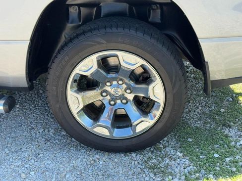 Used 2019 RAM 1500 Big Horn AWD/4WD image 7