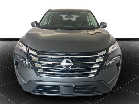 Used 2025 Nissan Rogue SV AWD/4WD image 8